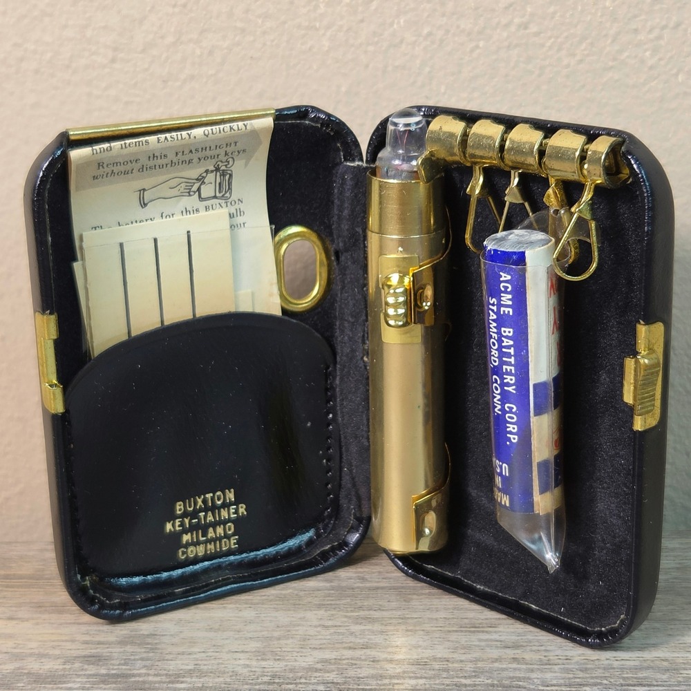 Buxton Key-Tainer Vintage Black Milano Cowhide Leather Key Case Flashlight Rare